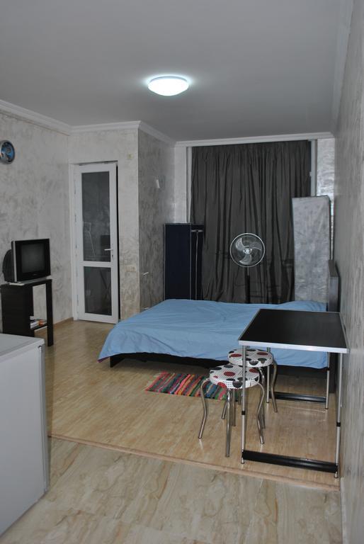 Apartment 8A Μπατούμι Εξωτερικό φωτογραφία